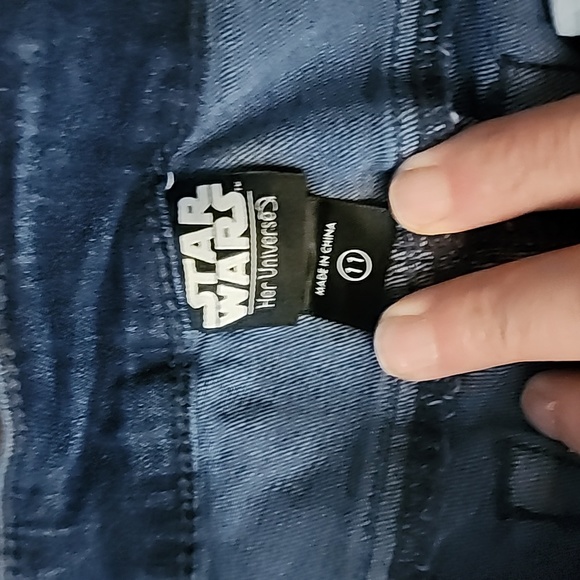 Her Universe Star Wars jeans size 11 - Picture 4 of 9